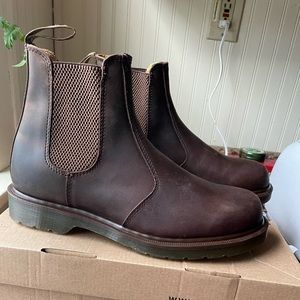 Dr Marten Gaucho Crazy horse leather chelsea boots Womens 10 Men 9